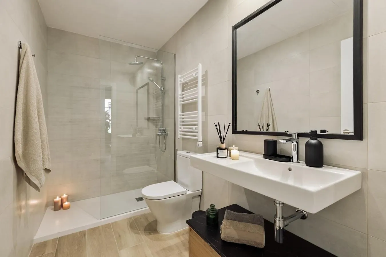 Apartment Estiu - 2 Bedrooms And Balcony In Sant Antoni Barcelona